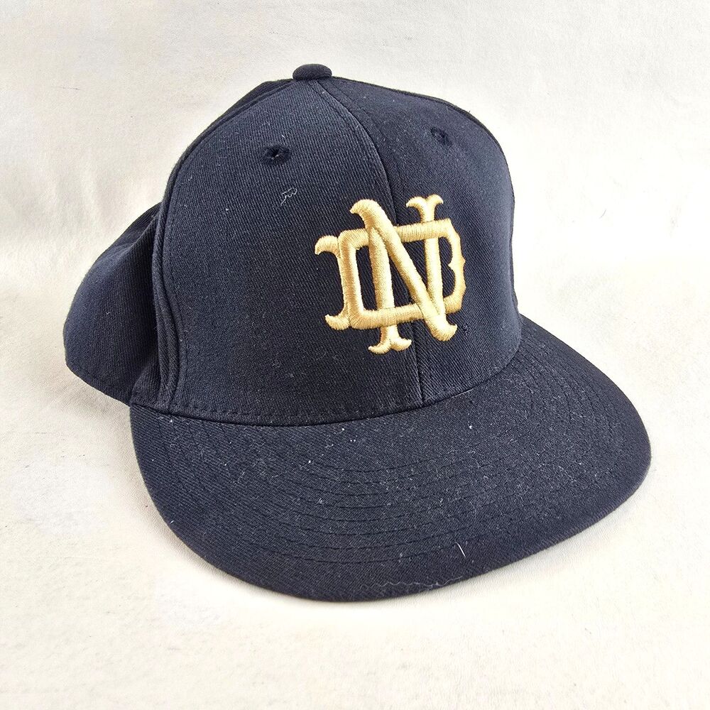 Notre Dame Hat Mens 7 1/8 Navy Fitted Cap Fighting Irish ND Logo Adidas Baseball